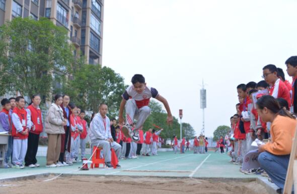 �(y��ng)�⽡�w����(qi��ng)��(gu��)���ҡ����V�����ֹ��(y��ng)�h�t܊С�W(xu��)�������\(y��n)��(d��ng)��(hu��)