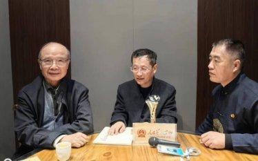 ���A���}�мκ�