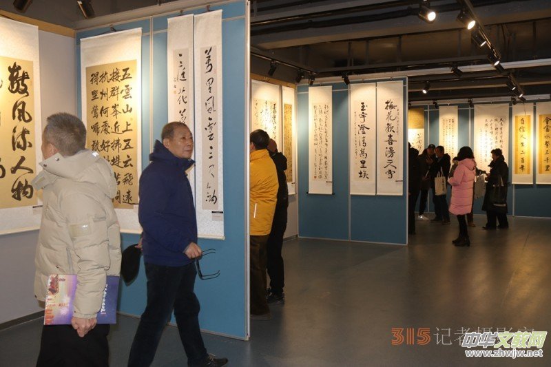 �������I(l��ng)�䣬 �ƵZǰ�M(j��n)�������o(j��)��ë�ɖ|ͬ־�Q��130�������׭��������Ʒ��Ոչ���Ϻ��Ї�����Ժ��Ļ