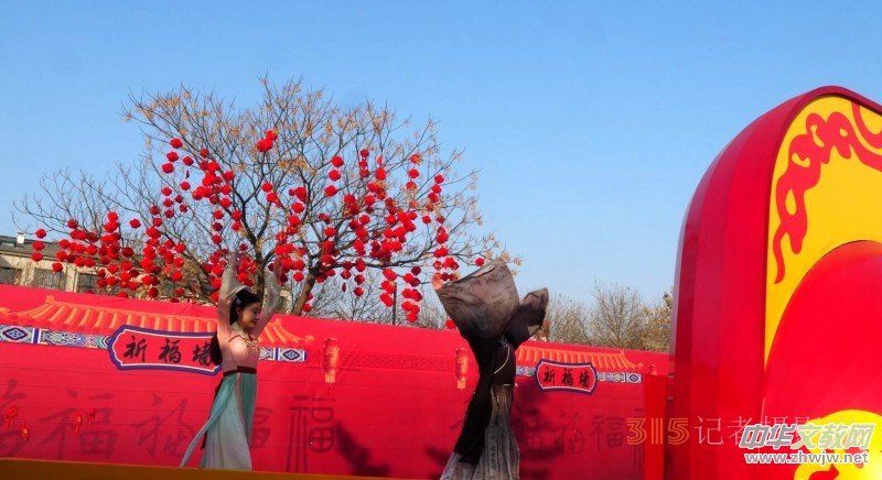 �������[��������Ц���zӰ