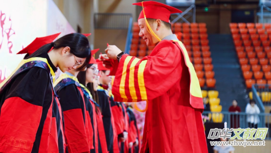 ��ʮ�˶�־������ʼ�С�2024�����ЌW(xu��)ǧ�˿�Խ�����˶Y��