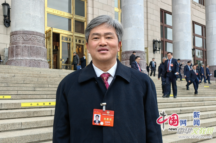 ȫ�����f(xi��)ί�T��Ԋ�|�����𲽌����I(y��)����У�k���D�顰�I(y��)��������k��