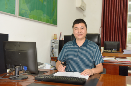 ��(y��u)���W(xu��)У��(n��i)������ �����W(xu��)У�k�W(xu��)�|(zh��)��