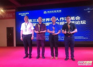 ���ô������A���ܿ����o�趦���C�l(f��)�������A���ČW΢��С�f���ת���