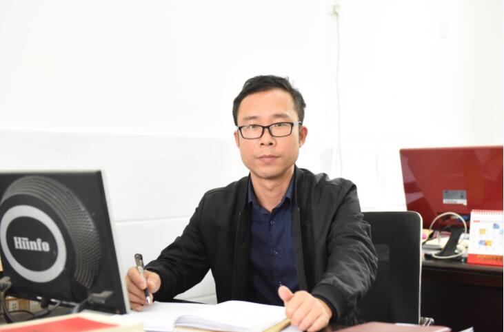 �`���������e�\�l(f��)չ �������C����(chu��ng)��ܰ