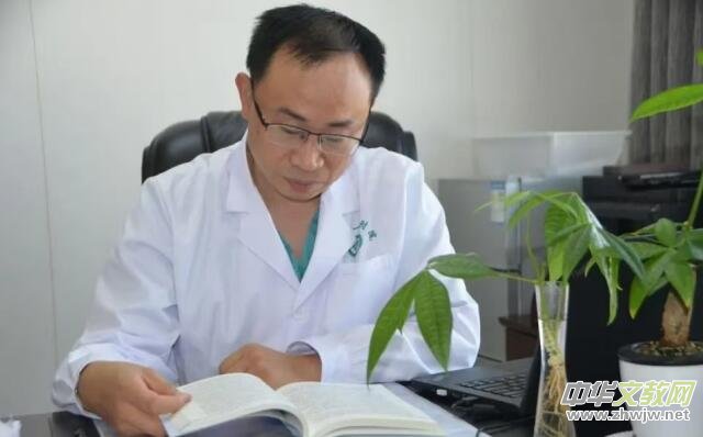 �O������ھ��I(y��)��(chu��ng)�£������R���t(y��)�W(xu��)�̌W(xu��)���|(zh��)���l(f��)չ