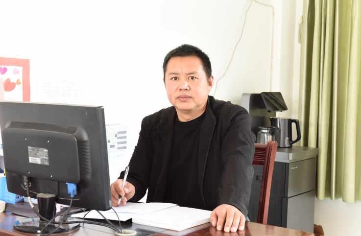 �ӏ�(qi��ng)����ꇵؽ��O(sh��) ��(g��u)���������CУ�@ 