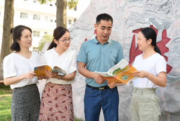 ��ʳƷ��ȫ���ʯ �����������˭h(hu��n)��