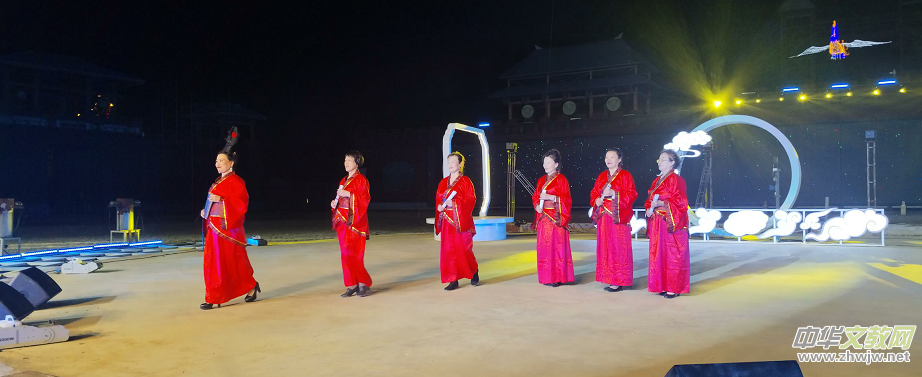 ��Ʒ�xǧ��Ŷ����Ÿ��w�����F(tu��n)�� �Ї���ˇ�������M(j��n)�ӱ��������L(f��ng)ϵ�л��(d��ng)�ɹ��e�k