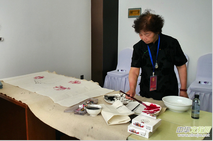 ��Ʒ�xǧ��Ŷ����Ÿ��w�����F(tu��n)�� �Ї���ˇ�������M(j��n)�ӱ��������L(f��ng)ϵ�л��(d��ng)�ɹ��e�k