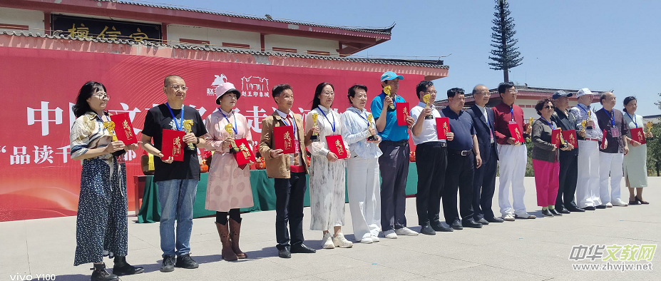 ��Ʒ�xǧ��Ŷ����Ÿ��w�����F(tu��n)�� �Ї���ˇ�������M(j��n)�ӱ��������L(f��ng)ϵ�л��(d��ng)�ɹ��e�k