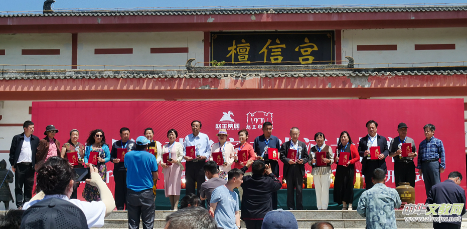 ��Ʒ�xǧ��Ŷ����Ÿ��w�����F(tu��n)�� �Ї���ˇ�������M(j��n)�ӱ��������L(f��ng)ϵ�л��(d��ng)�ɹ��e�k