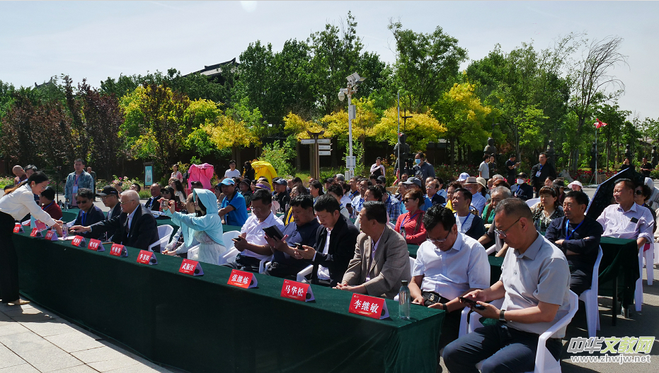 ��Ʒ�xǧ��Ŷ����Ÿ��w�����F(tu��n)�� �Ї���ˇ�������M(j��n)�ӱ��������L(f��ng)ϵ�л��(d��ng)�ɹ��e�k