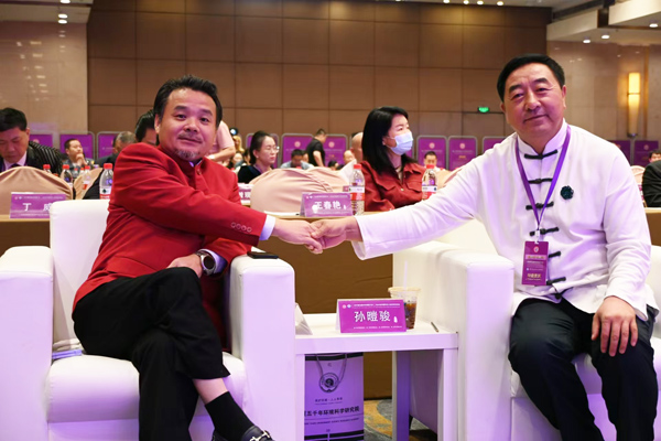 �����Ļ����� �������������ӛ����������(d��o)���O���E