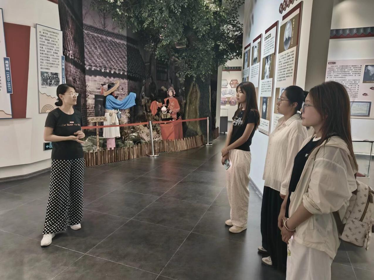 ��퍂�н���ഺ��?qu��n)l(xi��ng)��������С���ݡ� �ഺ־Ը����(w��)�(du��)����z���Ѕ΄�ע���ഺ˼��