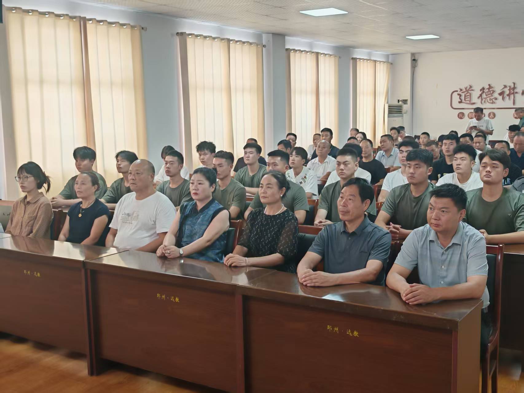 ׌�҂�һ��Ҋ�C�߹�r(sh��)�� ���������йٺ��(zh��n)���A��M�����ʿ���Ҍټ����^����9.3��醱�ֱ��