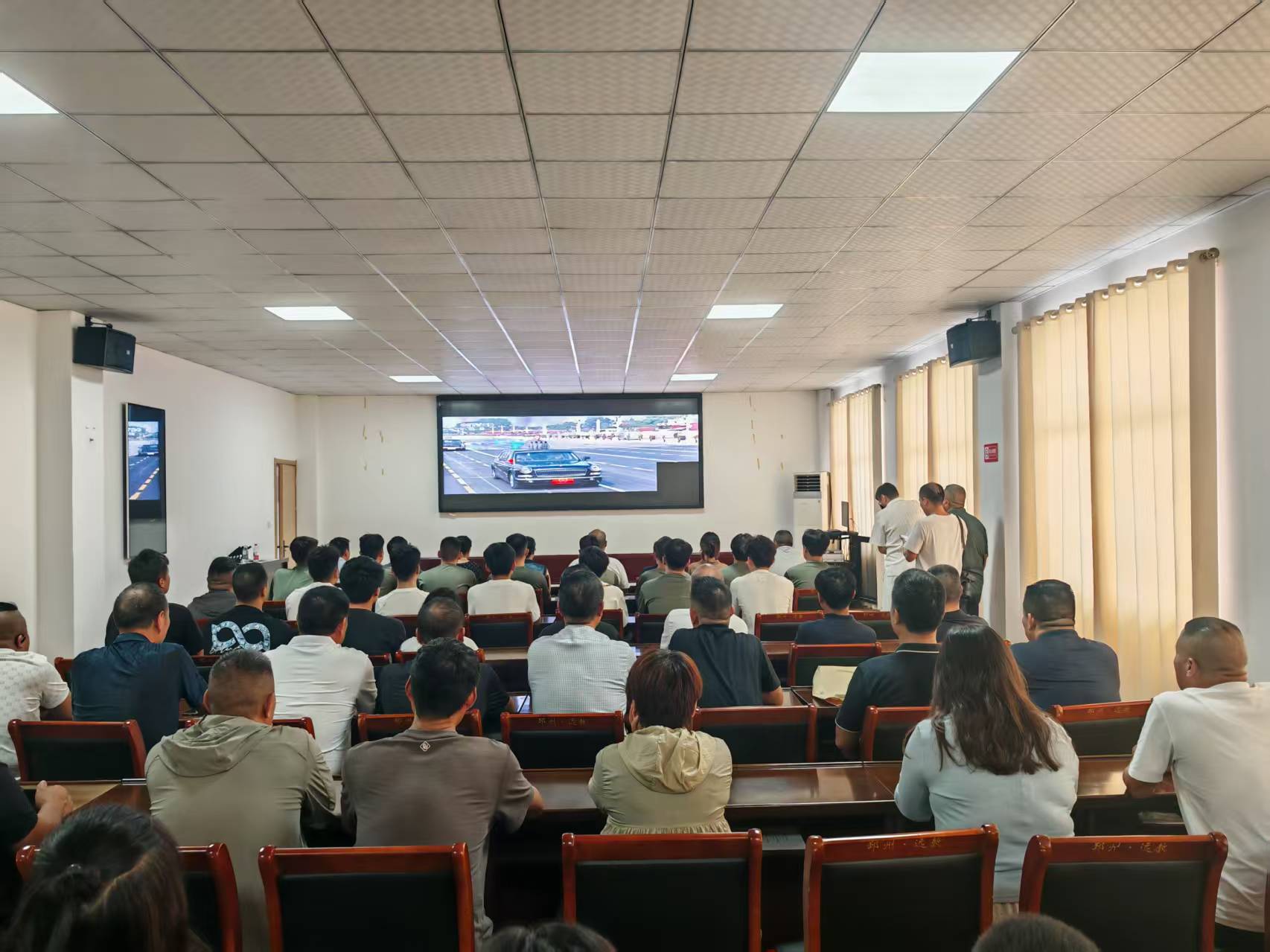 ׌�҂�һ��Ҋ�C�߹�r(sh��)�� ���������йٺ��(zh��n)���A��M�����ʿ���Ҍټ����^����9.3��醱�ֱ��