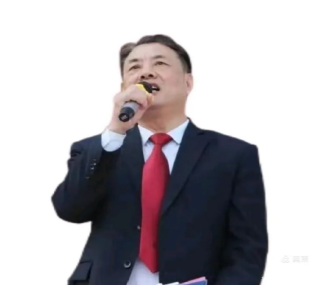 ��r犣�У�L����˼�댦�WУ�İl(f��)չ���P��Ҫ