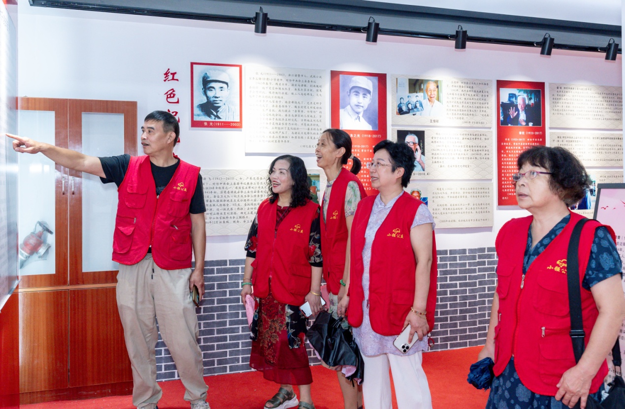 ��9��18�������У��ӛ�vʷ����ů�l(xi��ng)��